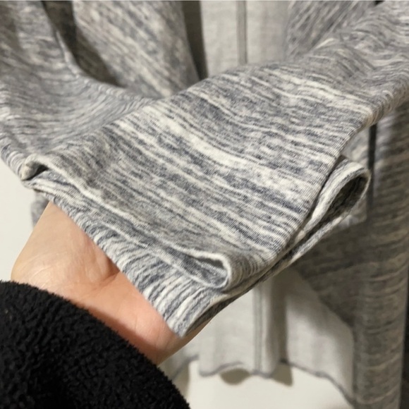 BB Dakota Gray Long Sleeve Open Front Cardigan Small - Picture 4 of 10